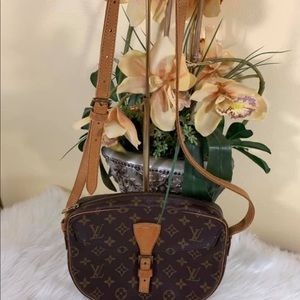 Authentic Louis Vuitton: Jeune Fille PM Crossbody